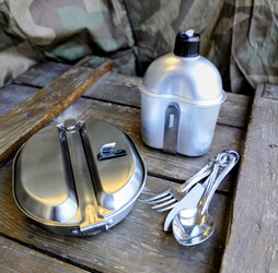 Zestaw 2WŚ US Army - "Hot Chow set", menażka i manierka