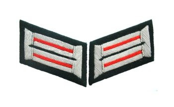 WH officer collar tabs - artillery