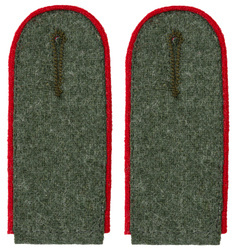 Wehrmacht Heer M40 enlisted shoulder boards - artillery