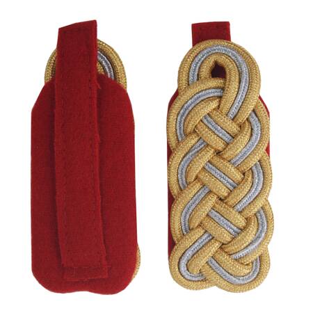 General shoulder boards - red piping - repro