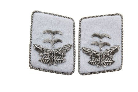LW HG division Oberleutnant collar tabs - repro