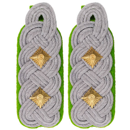 SchuPo Oberst shoulder boards - repro