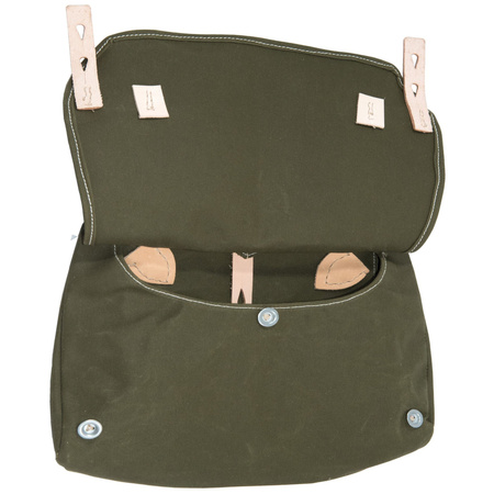 Early German M31 breadbag with undyed leather - repro