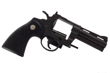 Denix 1051, Phyton Magnum 4" non-firing replica.