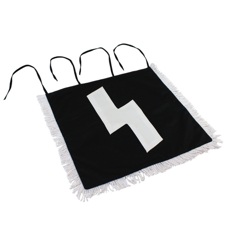 Proporzec trębacza Deutsche Jugenvolk - replika