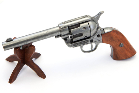 REVÓLVER CAL.45 PEACEMAKER 5½", USA 1873 non-firing replica - repro