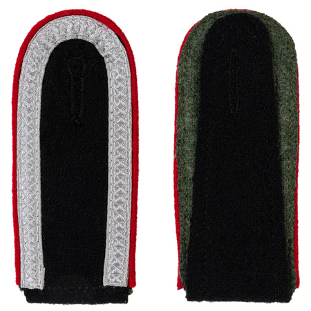 Waffen-SS NCO shoulder boards - artillery