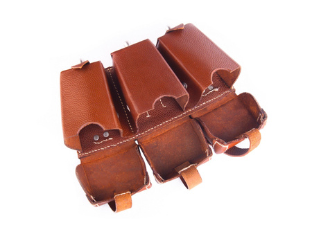 M1909 ammo pouch - brown - repro