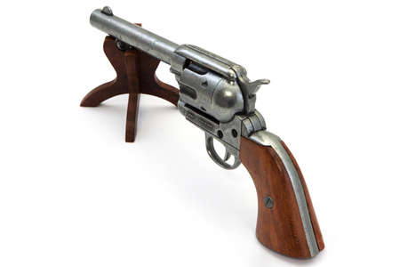 REVÓLVER CAL.45 PEACEMAKER 5½", USA 1873 non-firing replica - repro