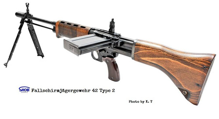 Shoei Fallshirmjägergewehr 42,  FG 42 rifle, type II
