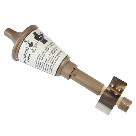 Panzerfaust 30 Klein non-firing replica - warhead detachable