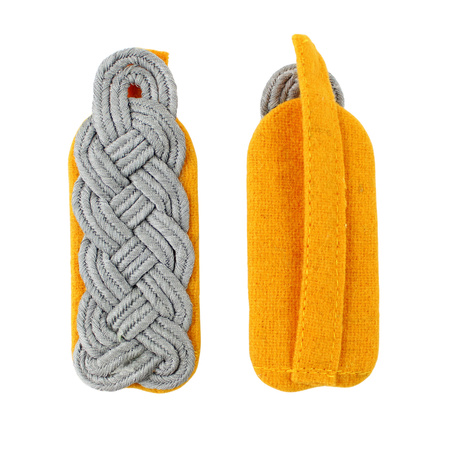 WH higher officer shoulder boards - cavalry, propaganda, signal troops