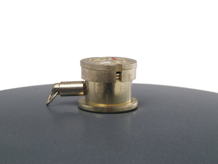 Tellermine T. Mi. 35 - anti-tank german mine - steel reproduction
