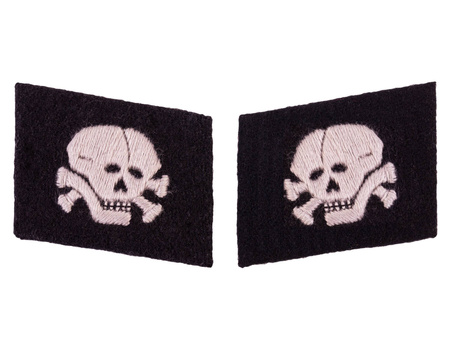 SS Totenkopf collar tabs - with two skulls - repro