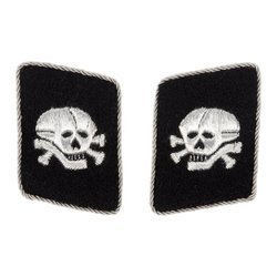 Patki oficerskie SS Totenkopf, sukienne - regulaminowe z dwiema czaszkami