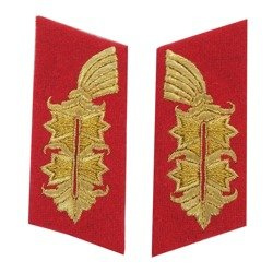 Patki generalskie - czerwone sukno