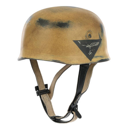 Hełm spadochronowy Stahlhelm M38 LW  piaskowy, mocno postarzony z kalkomaniami